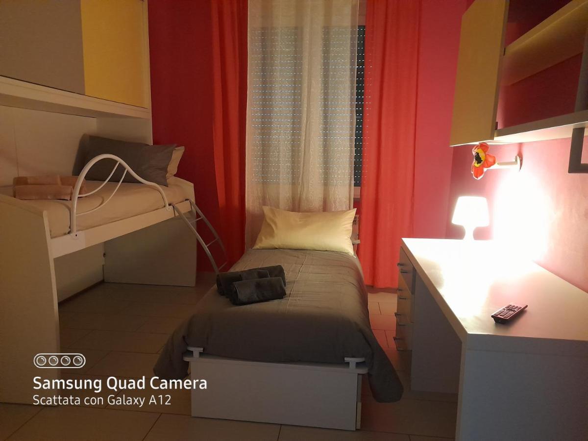 Apartamento La Casa Di Debby Parcheggio Wi-Fi , Aria Condizionata Gratuiti Capannori Exterior foto