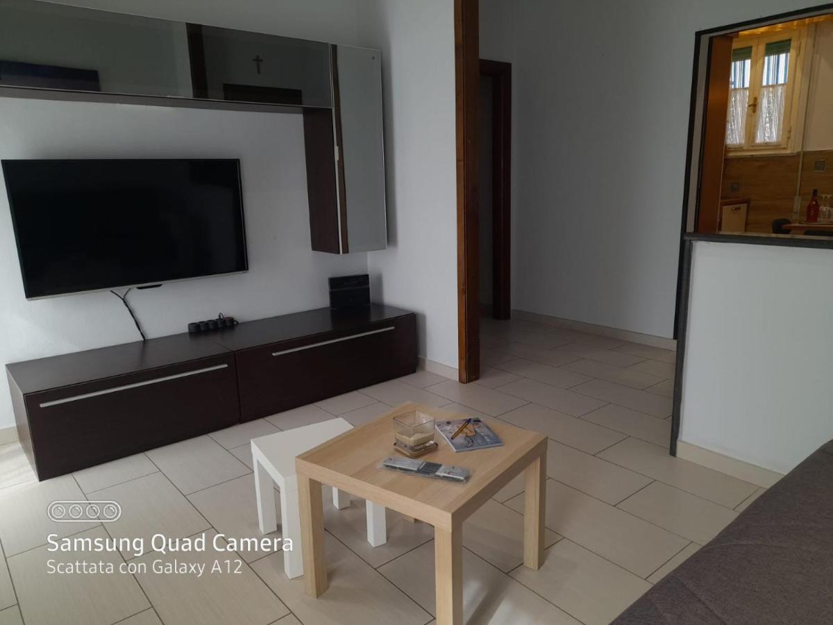 Apartamento La Casa Di Debby Parcheggio Wi-Fi , Aria Condizionata Gratuiti Capannori Exterior foto